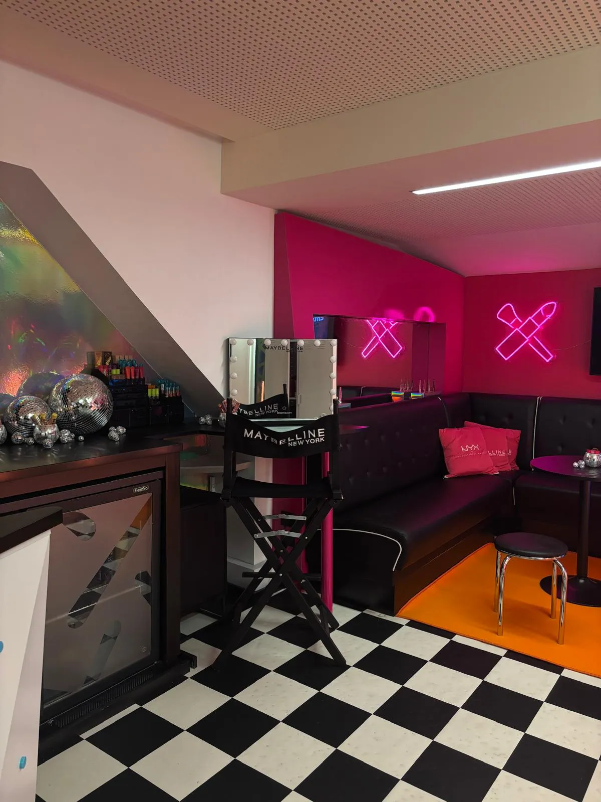 Maybelline NYX · Loge VIP Accor Arena